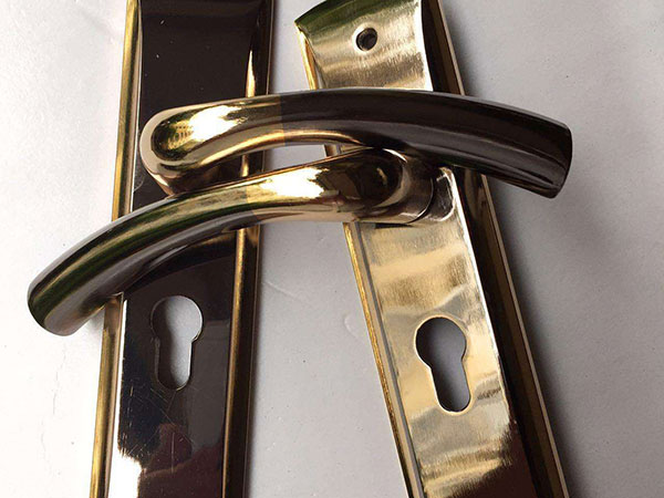 啟東安裝指紋鎖（換鎖芯電話號碼）